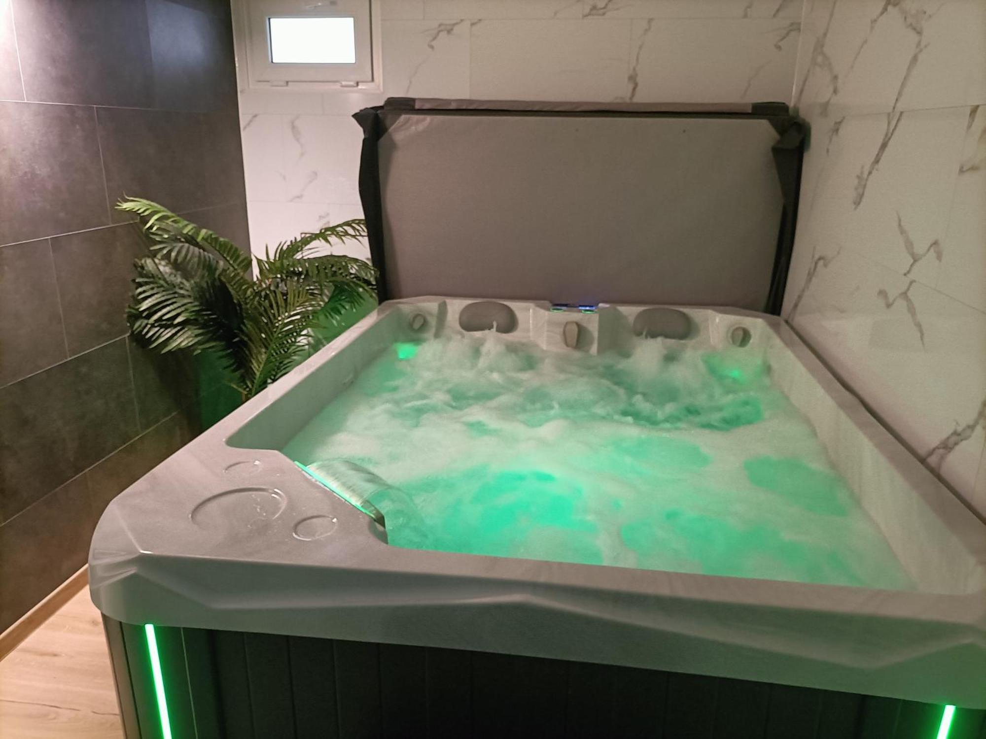 Spa Privatif A 50M De La Plage - Studio 梅尔·莱斯·拜恩斯 外观 照片